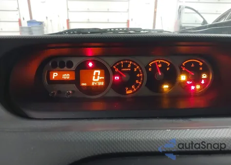 2010 Scion Xb z USA, uszkodzony, nr VIN JTLZE4FEXA1106703